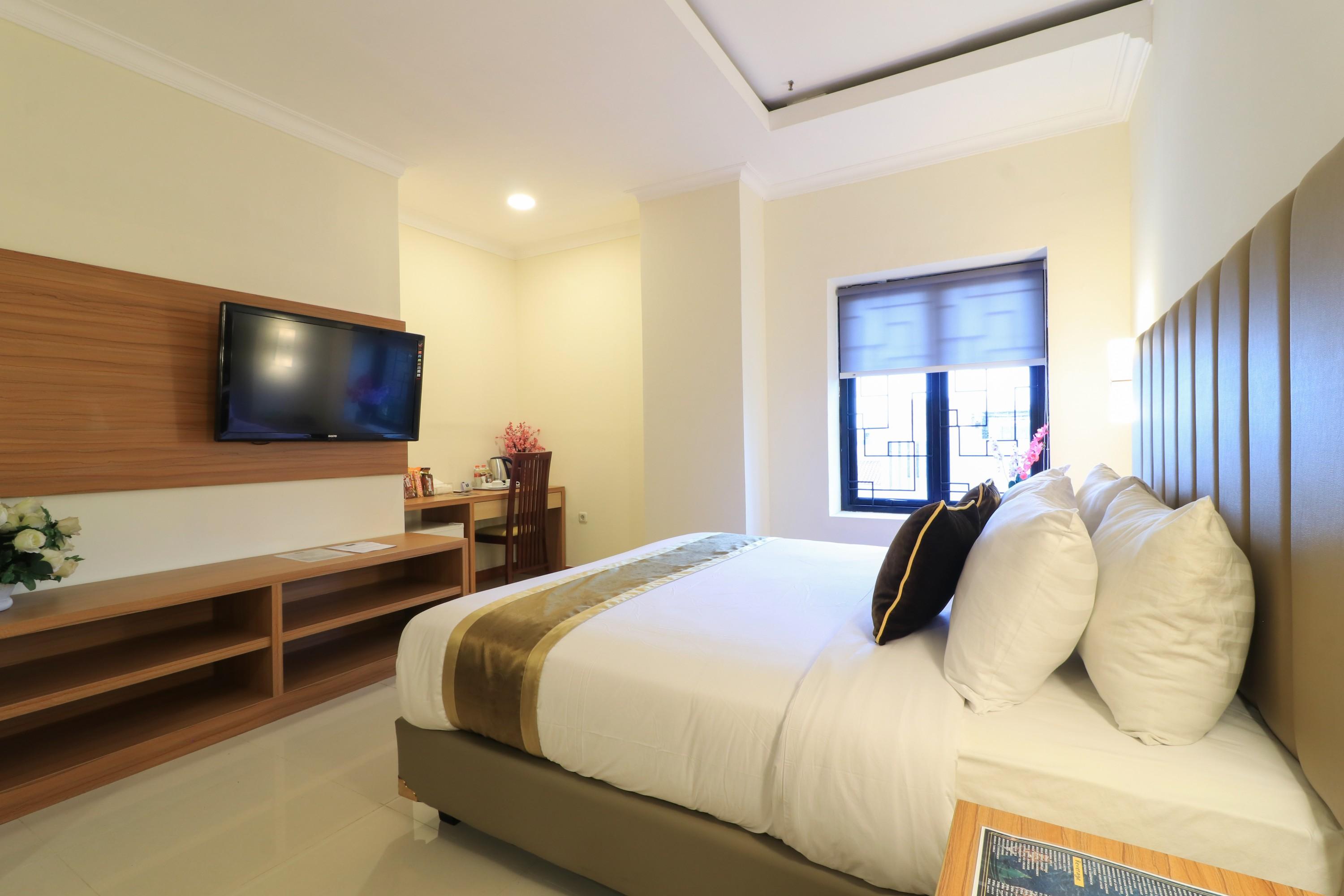 Coins Hotel Jakarta Luaran gambar