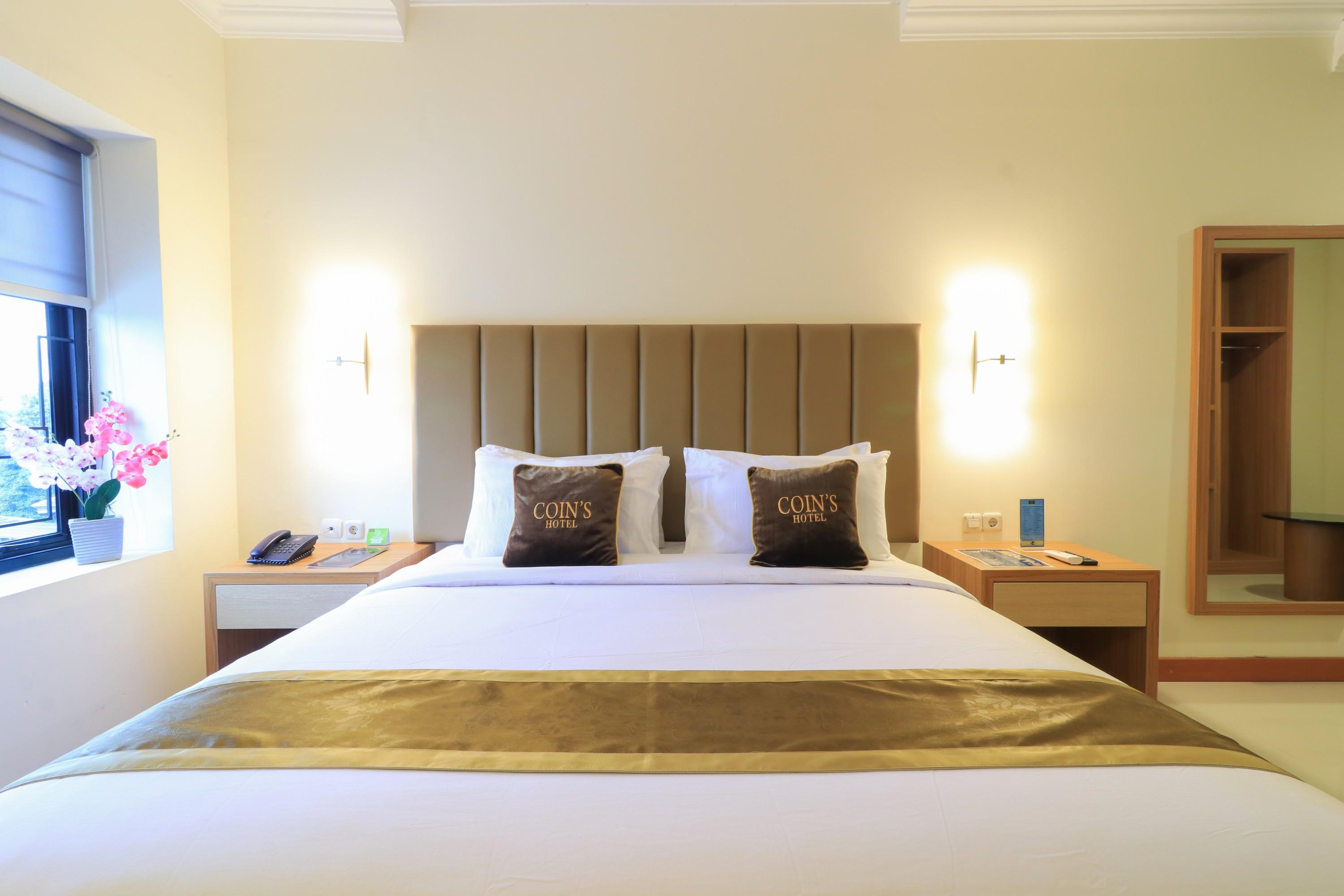 Coins Hotel Jakarta Luaran gambar