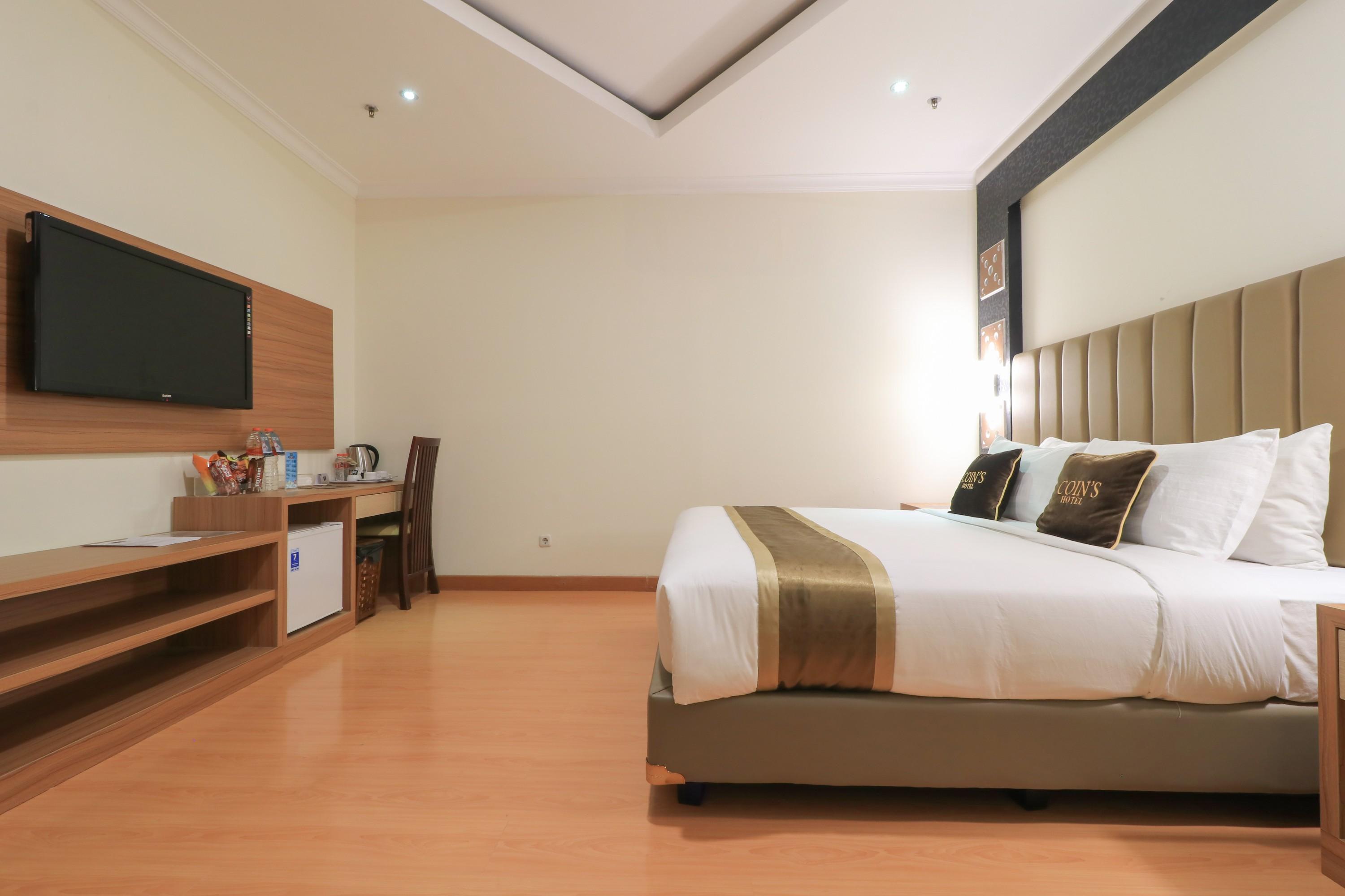 Coins Hotel Jakarta Luaran gambar