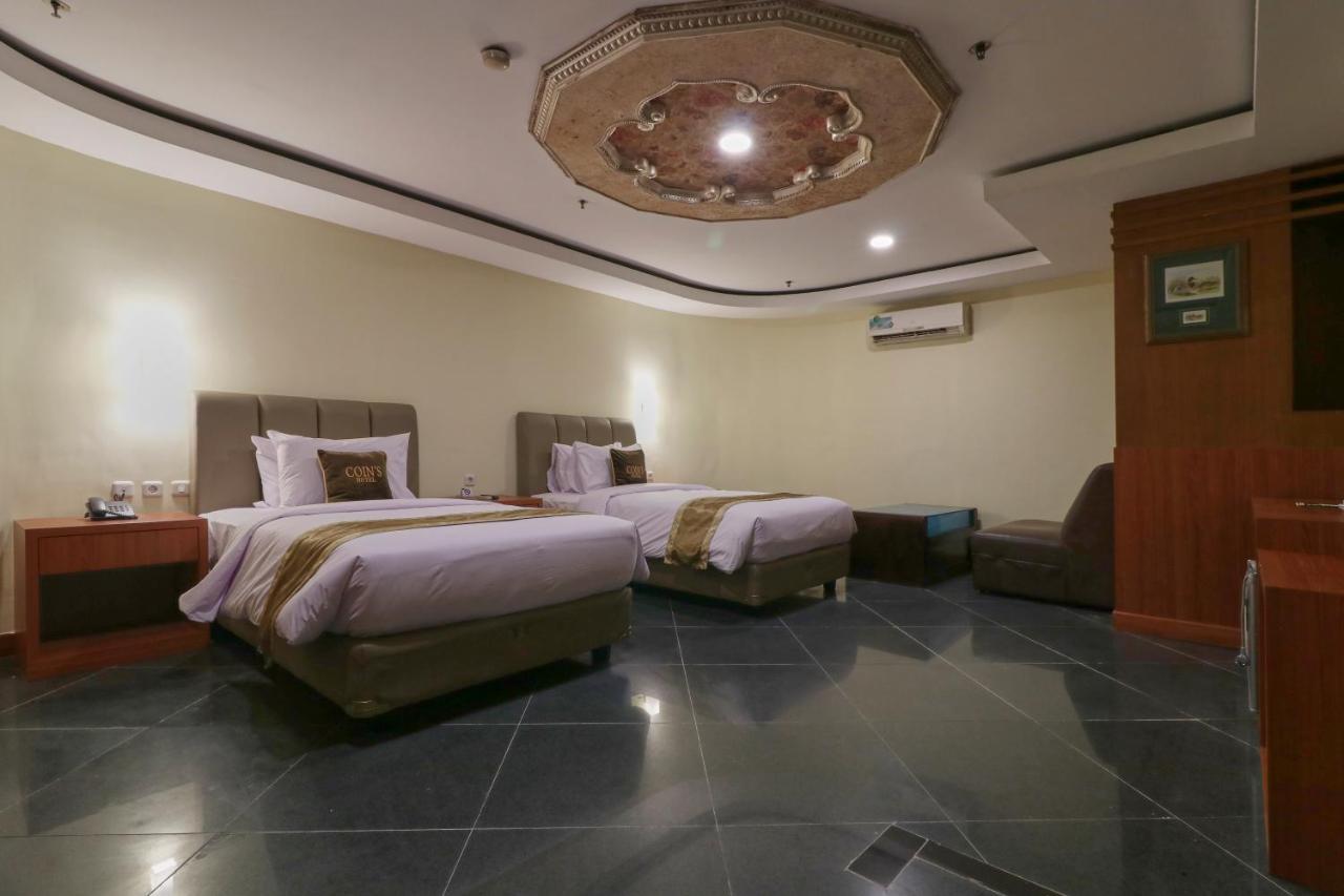 Coins Hotel Jakarta Luaran gambar